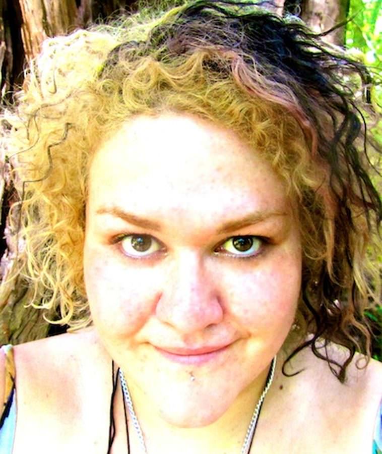 AIMÉE ASTARRA TEYOLIA ~Canada~